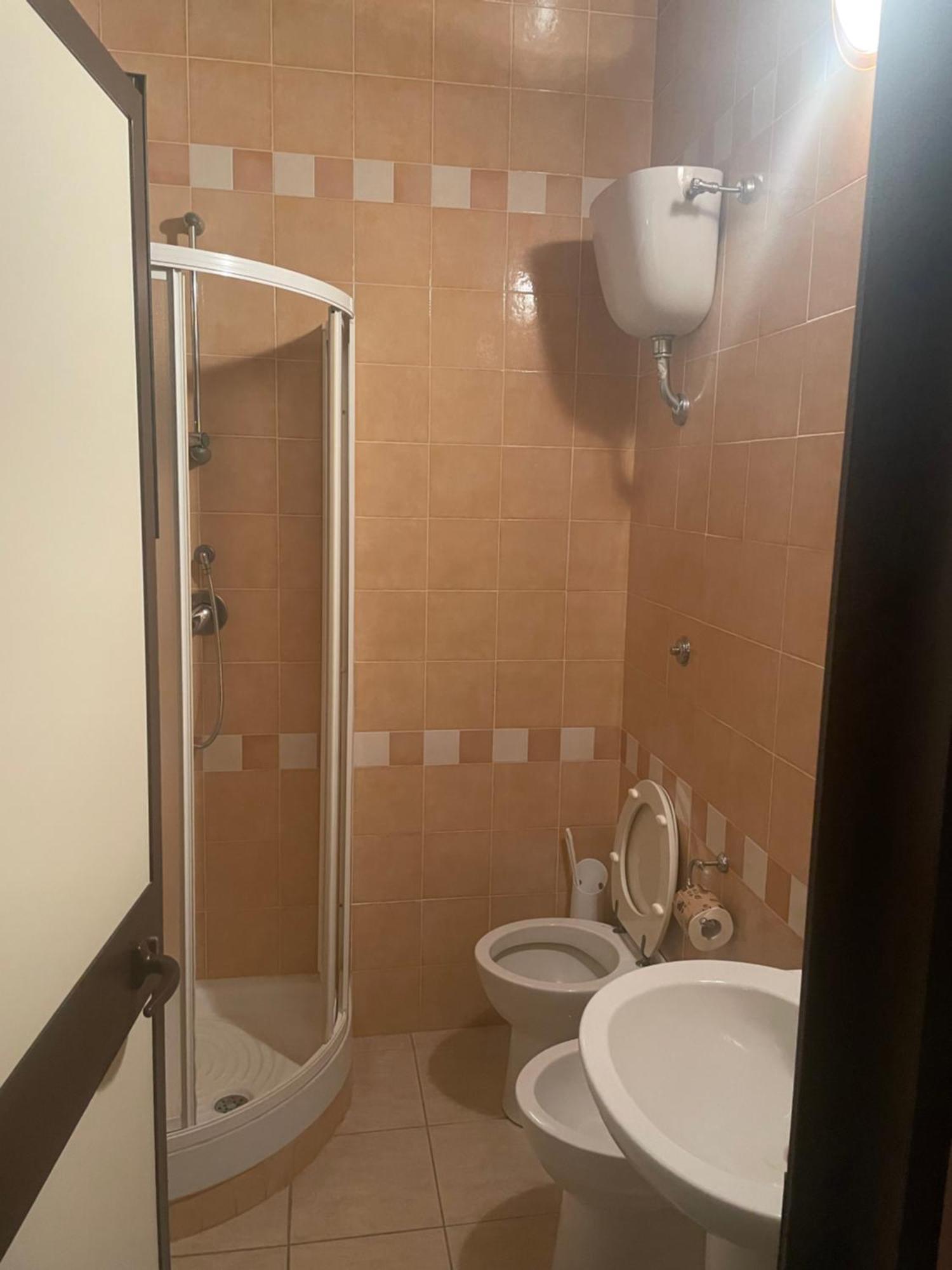 American Motel Чистерна-ди-Латина Экстерьер фото