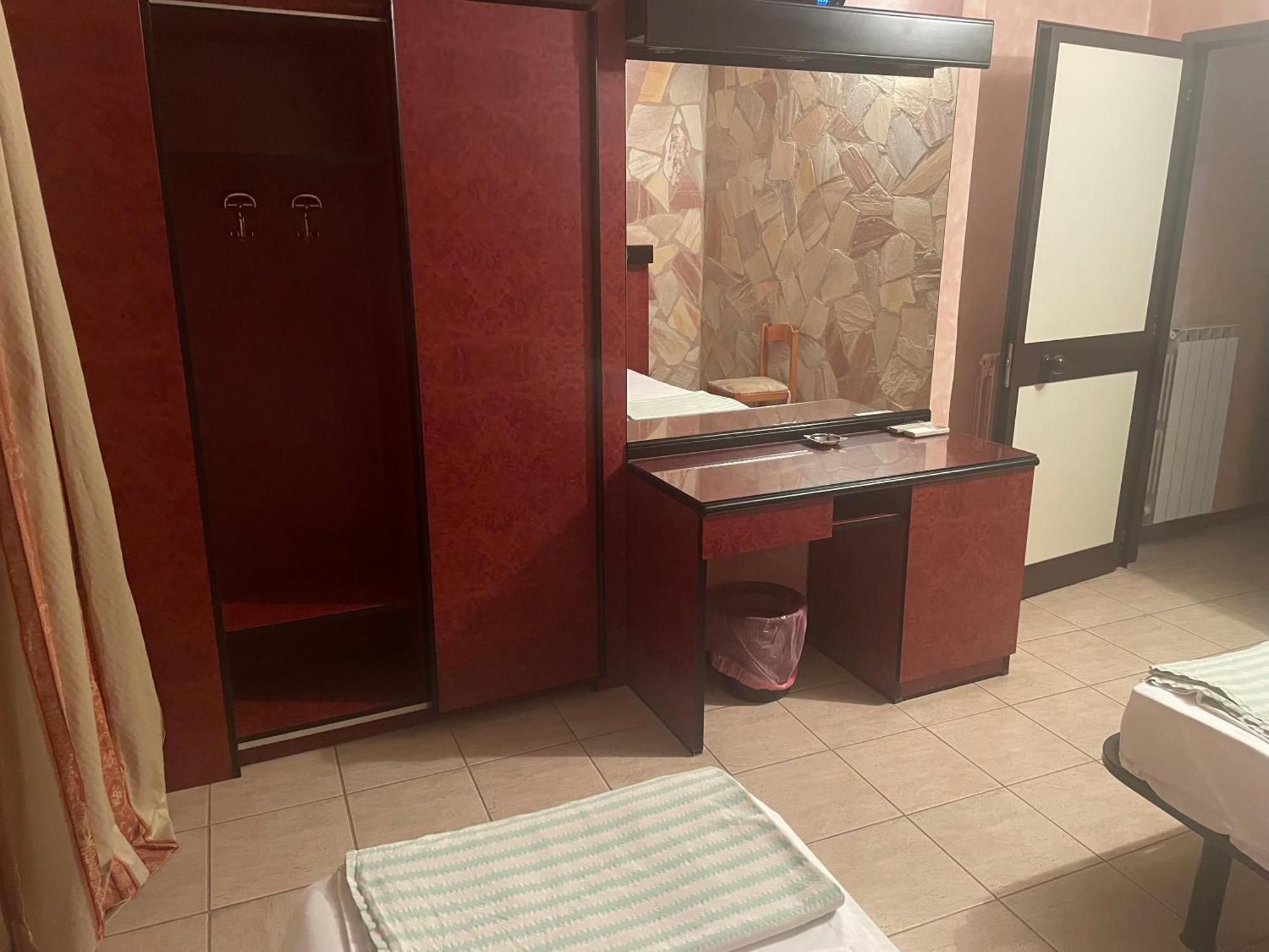 American Motel Чистерна-ди-Латина Экстерьер фото